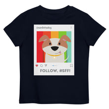 Carregar imagem no visualizador da galeria, Follow Sardinha Dog Kids Shirt

